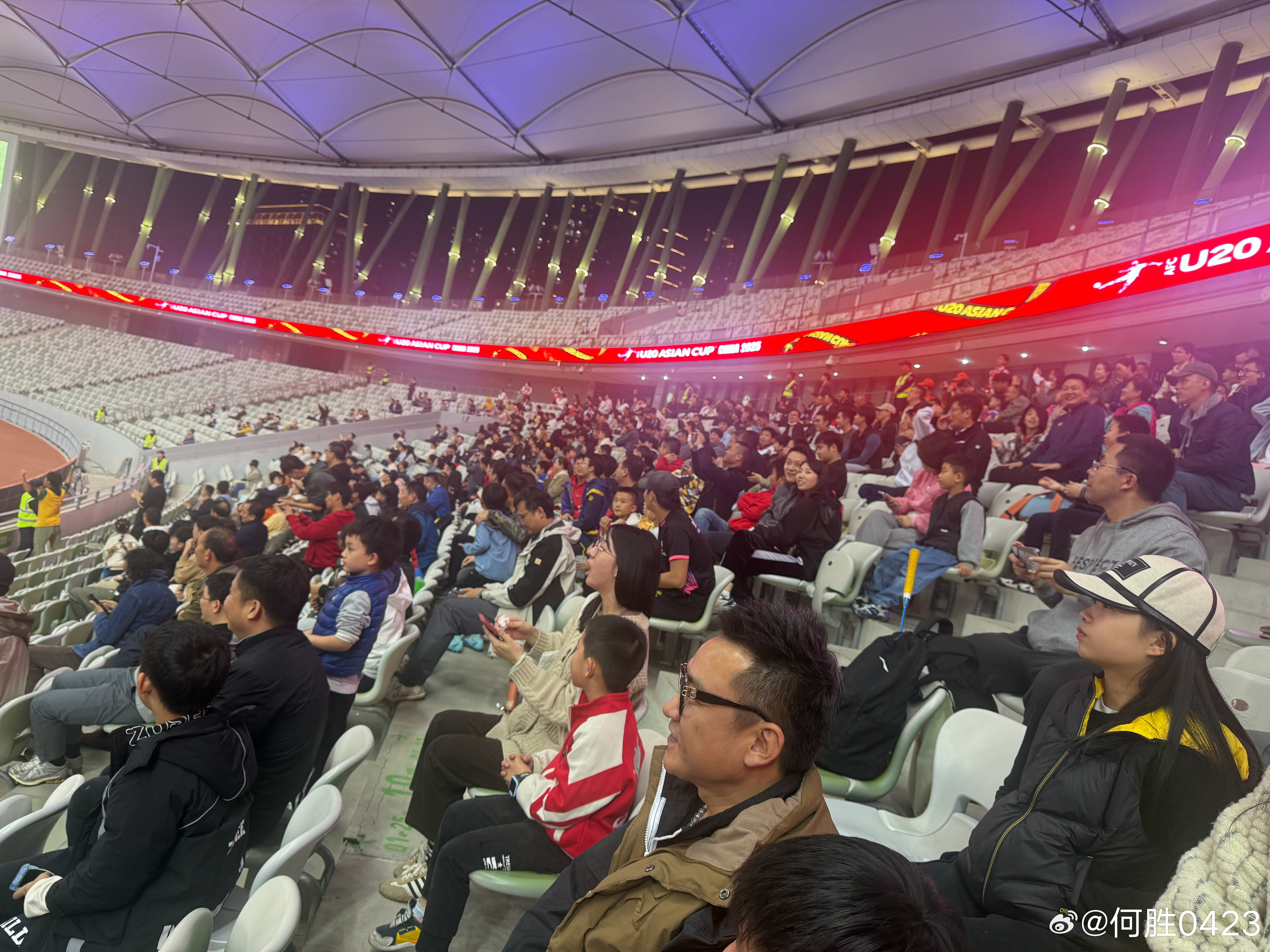 aoa体育馆-伊拉克队成绩逐步提升，引发热情追捧的简单介绍