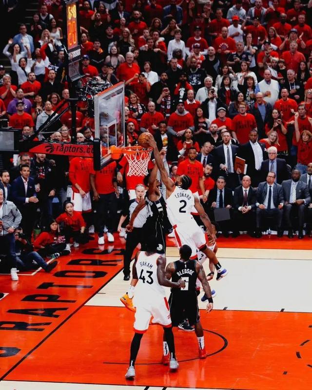 aoa体育娱乐-关于猛龙力克骑士，伦纳德连续两场砍下+的信息