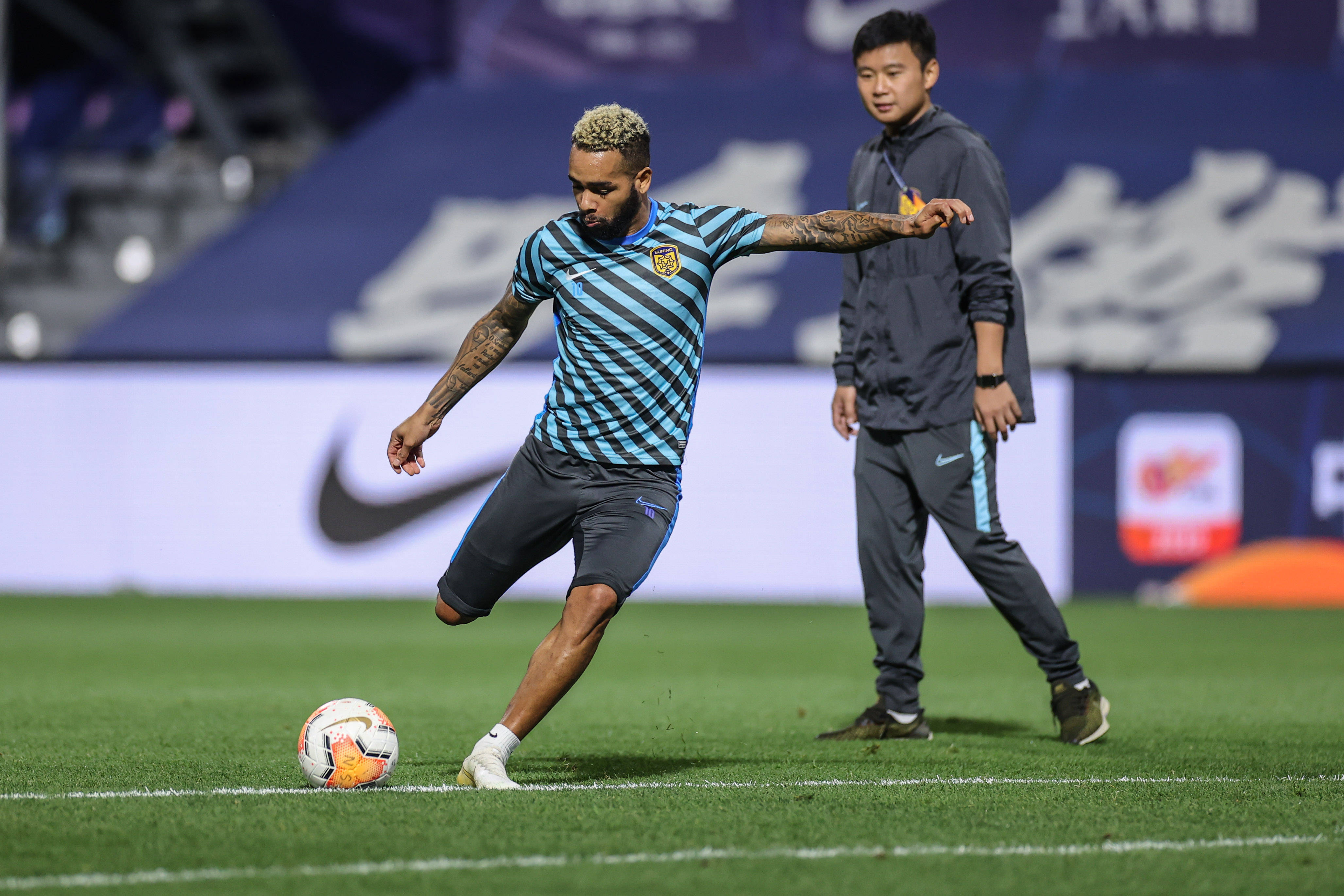 aoa体育活动-包含江苏苏宁队锋线威胁不容忽视的词条