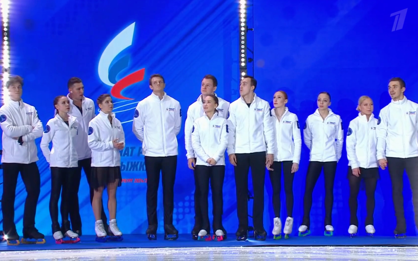 aoa体育直播-俄罗斯球队在国际舞台上勇夺冠军(中国队勇夺世界杯2006搞笑完整版)