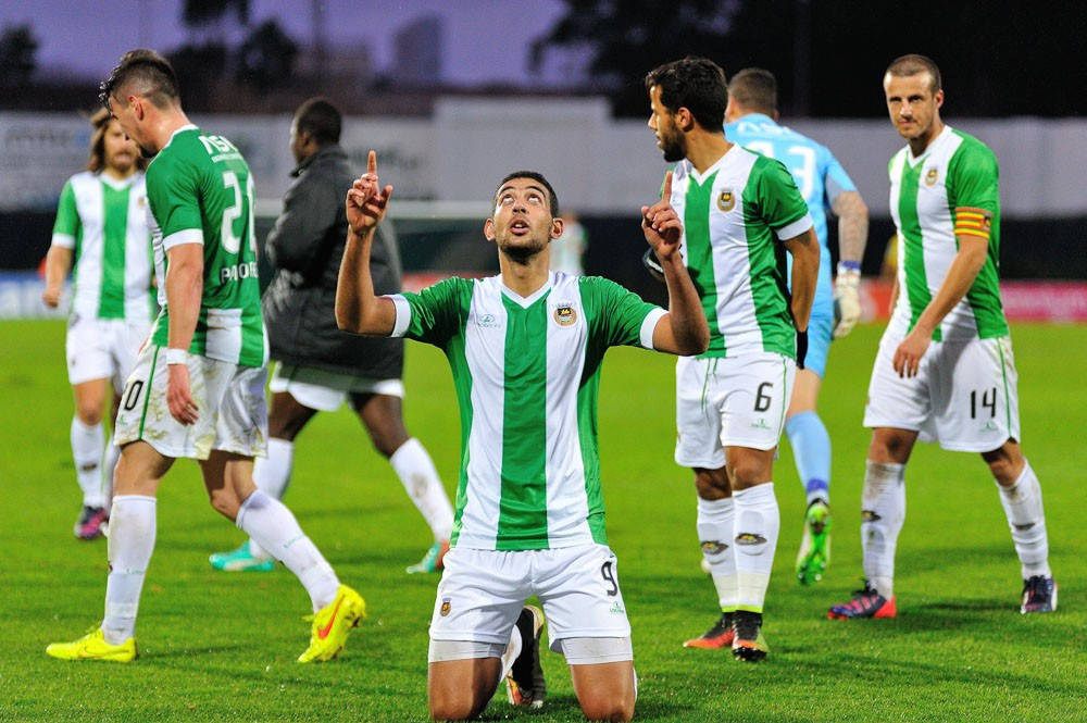 aoa体育官网-包含河床球迷现场助威，激发球队夺冠斗志的词条