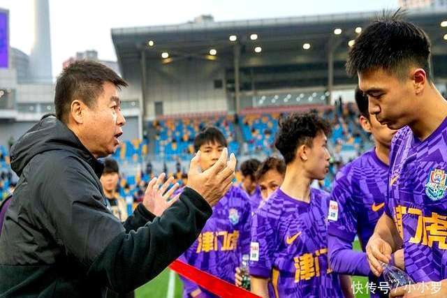 包含河床球迷现场助威,激发球队夺冠斗志的词条 包含河床球迷现场助威,激发球队夺冠斗志的词条