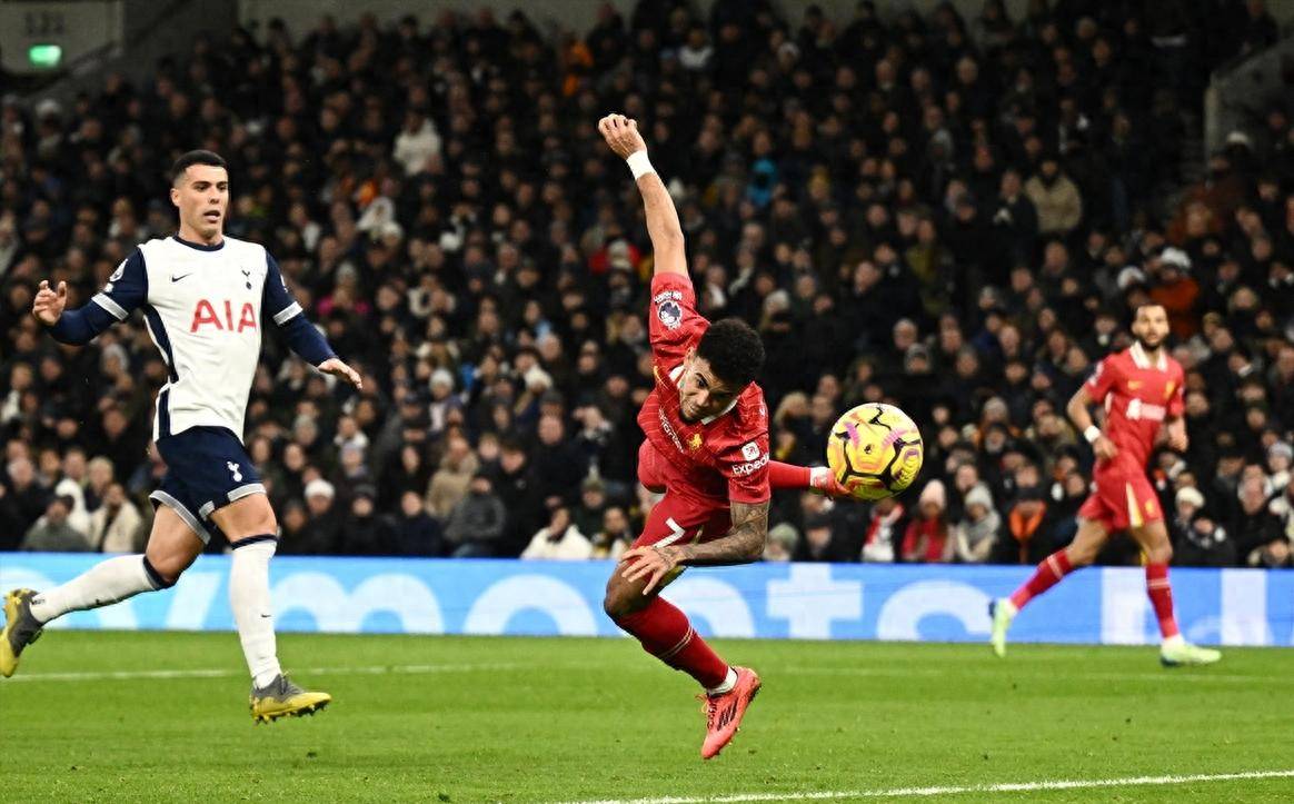 利物浦巴萨互交白卷，战术激烈的简单介绍