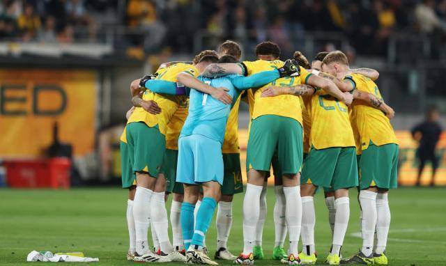 aoa体育官网-黎巴嫩球队击败对手，晋级淘汰赛