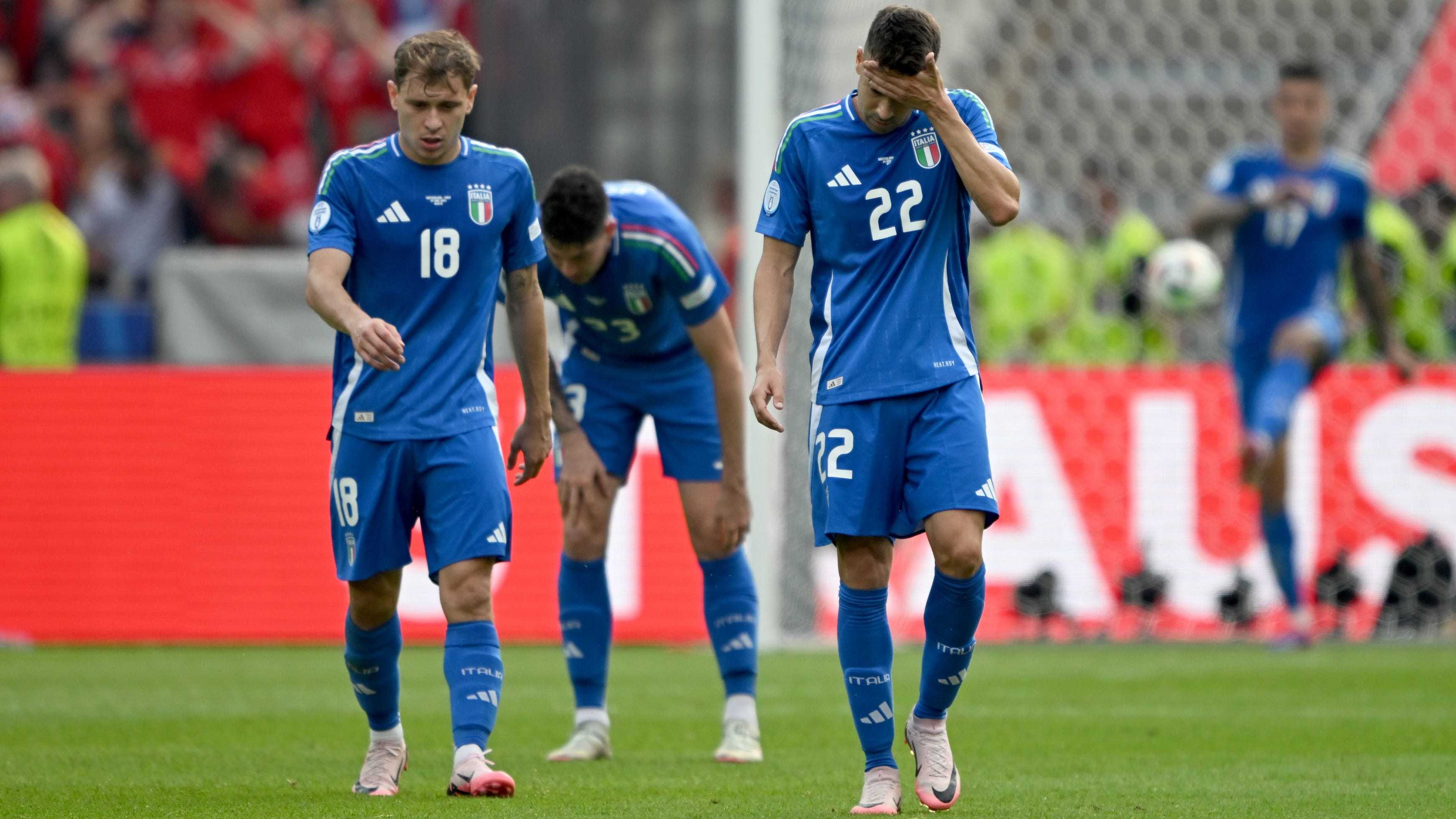 意大利队逆转瑞士,赢得胜利 意大利队逆转瑞士,赢得胜利