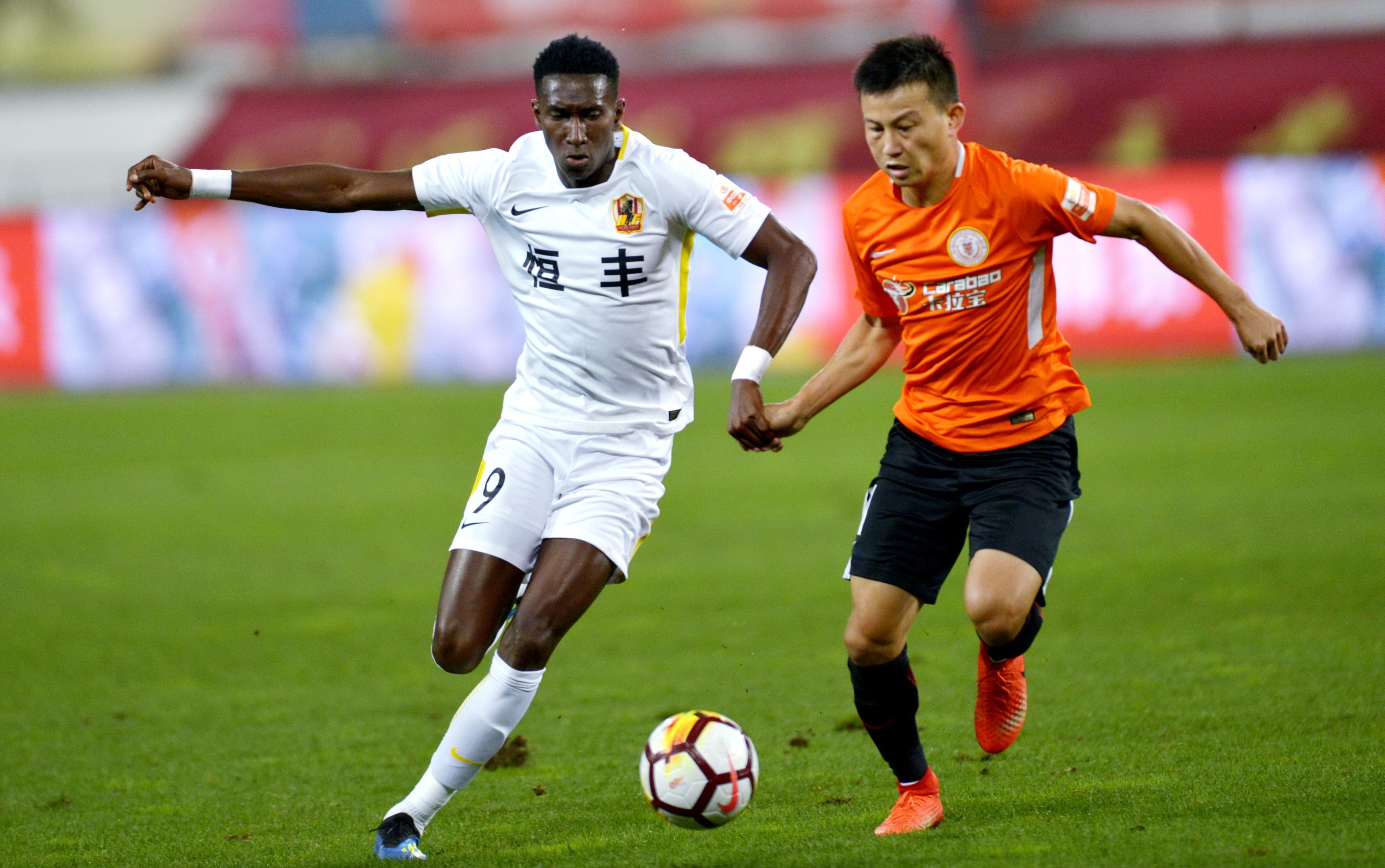 aoa体育馆-重庆力帆连续遭遇失利，降级阴影加重