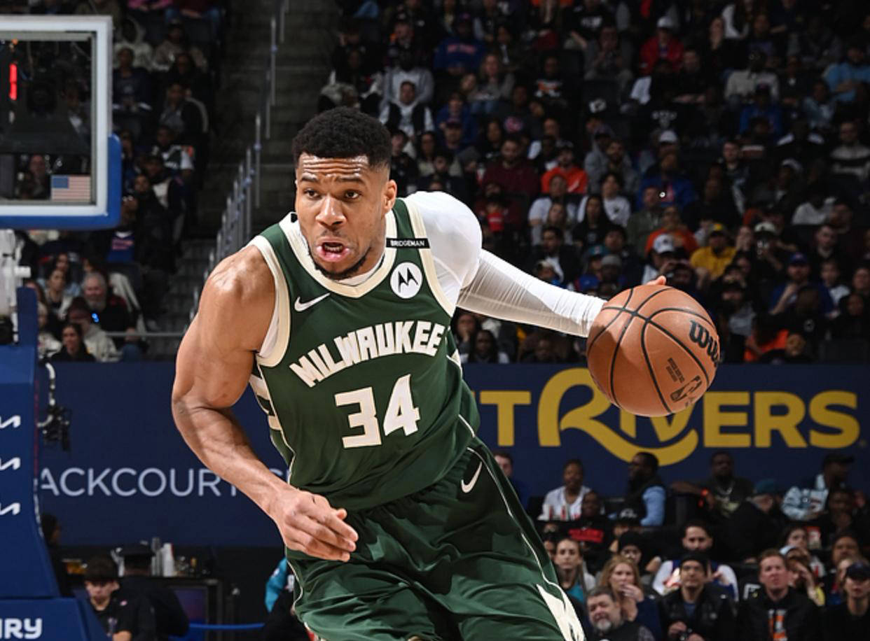 aoa体育-雄鹿主场落败，东部决赛再将至的简单介绍