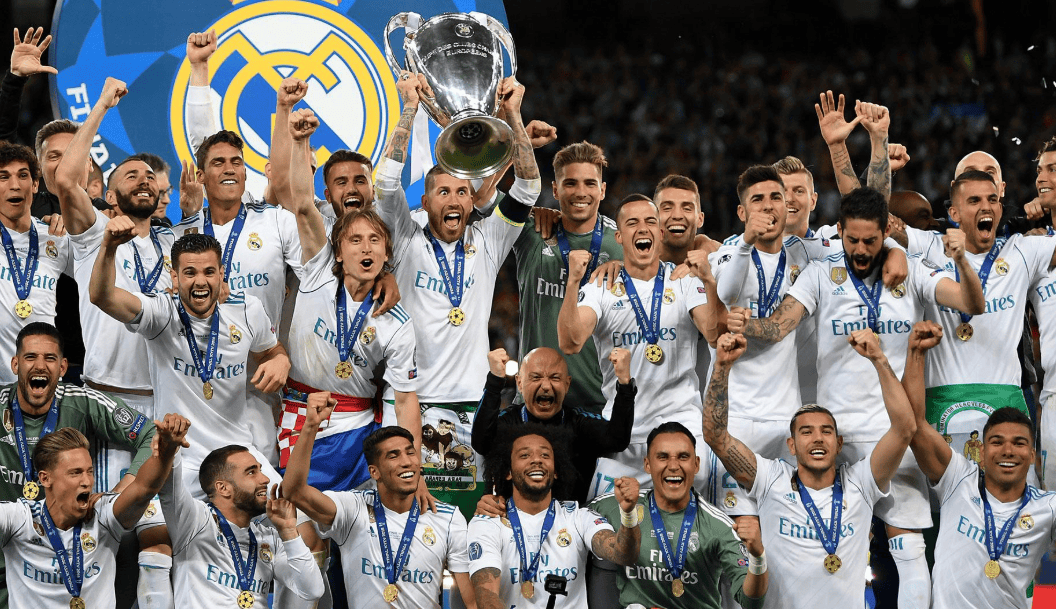 aoa体育-塞维利亚主场大胜，保持榜首位置