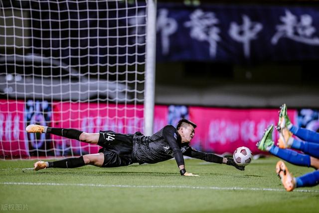 aoa体育课程-关于帕尔马门将出色发挥，完成多次关键扑救，助球队获胜的信息