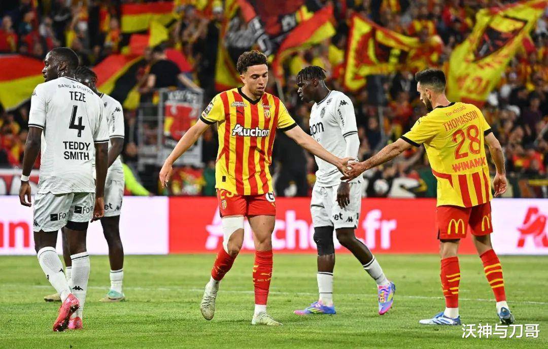 圣埃蒂安主场逼平斯特拉斯堡,维持不败纪录的简单介绍 圣埃蒂安主场逼平斯特拉斯堡,维持不败纪录的简单介绍