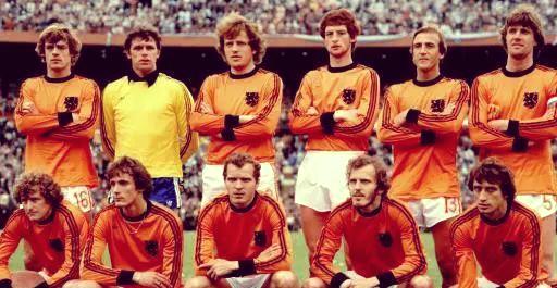 关于德国惨败荷兰,险些失去晋级希望的信息 关于德国惨败荷兰,险些失去晋级希望的信息