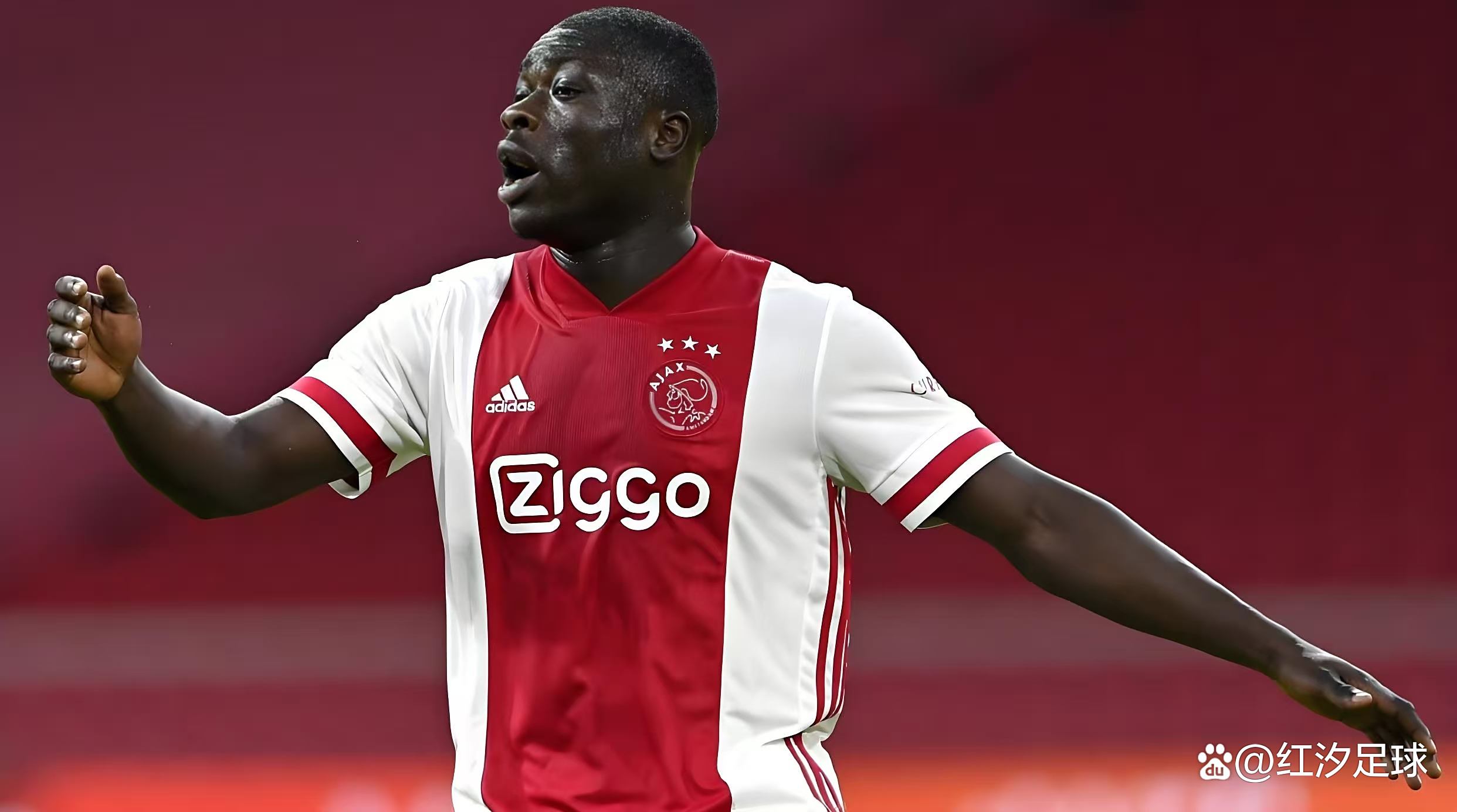 阿贾克斯大获全胜，欧冠小组第一晋级