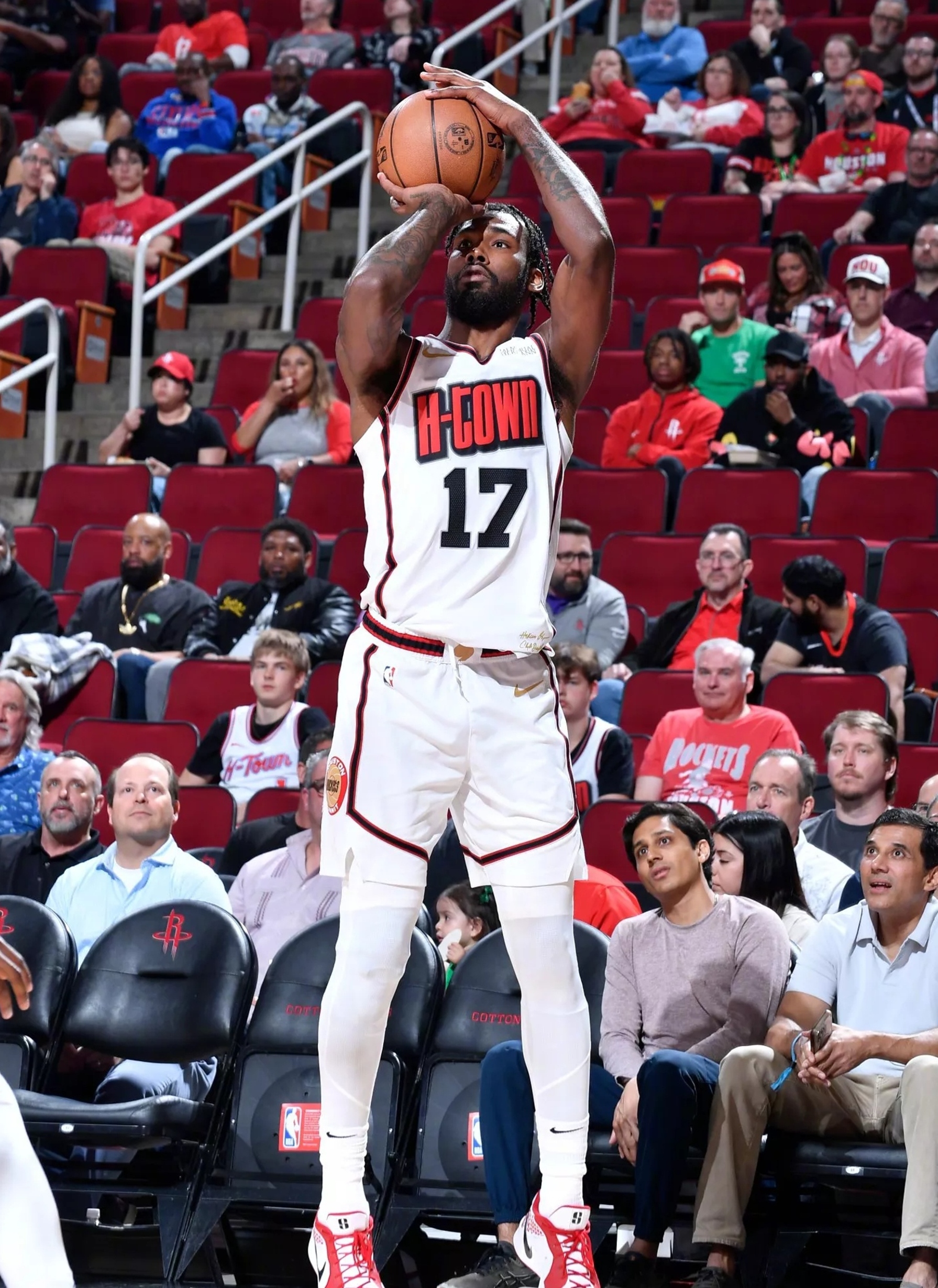 火箭球员表现出色 火箭球员表现出色