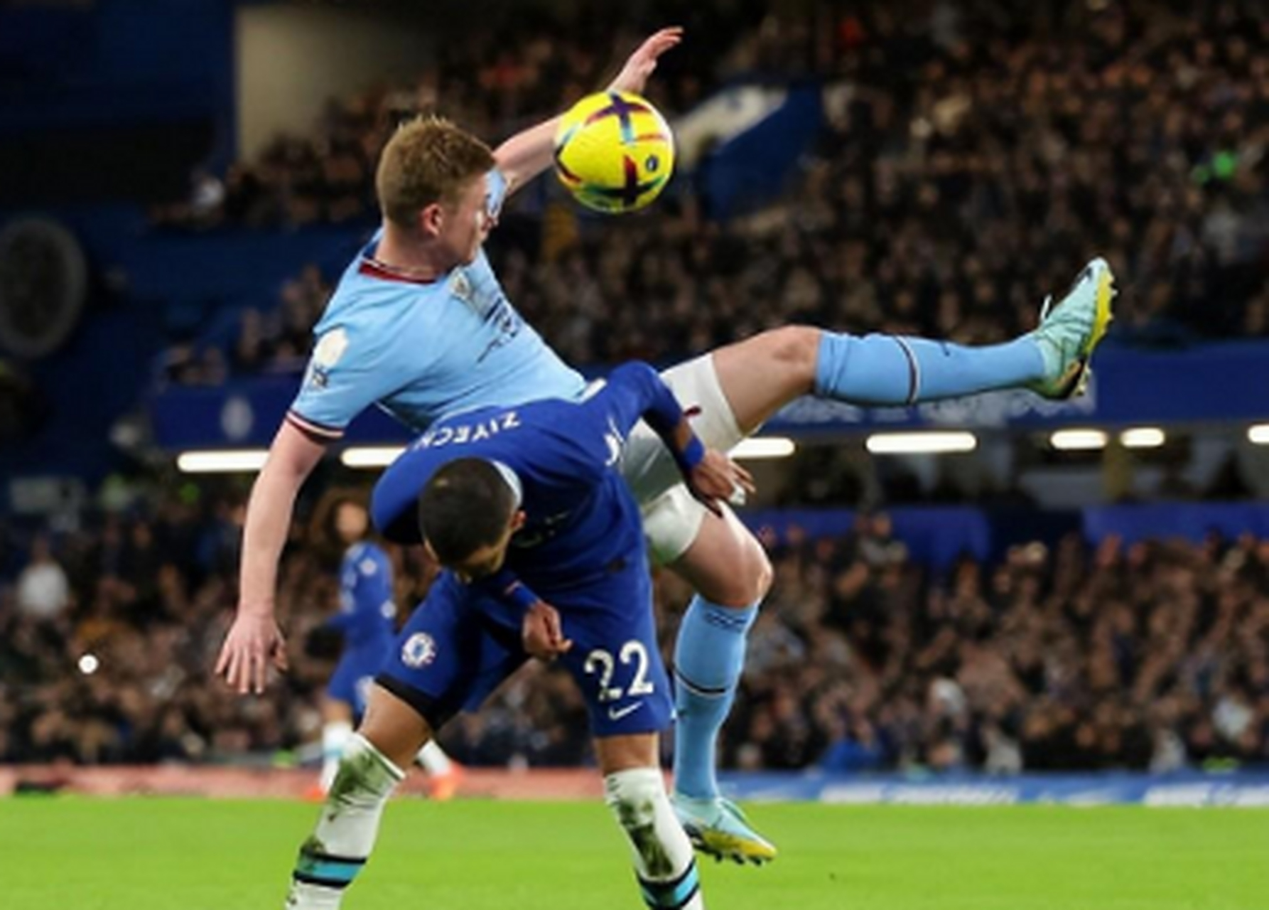 舜天迎战建业:冲劲作战,士气高昂争夺三分 舜天迎战建业:冲劲作战,士气高昂争夺三分