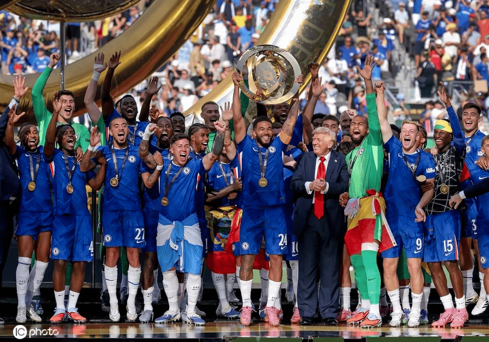 aoa体育教练-切尔西客场激战，取得重要胜利