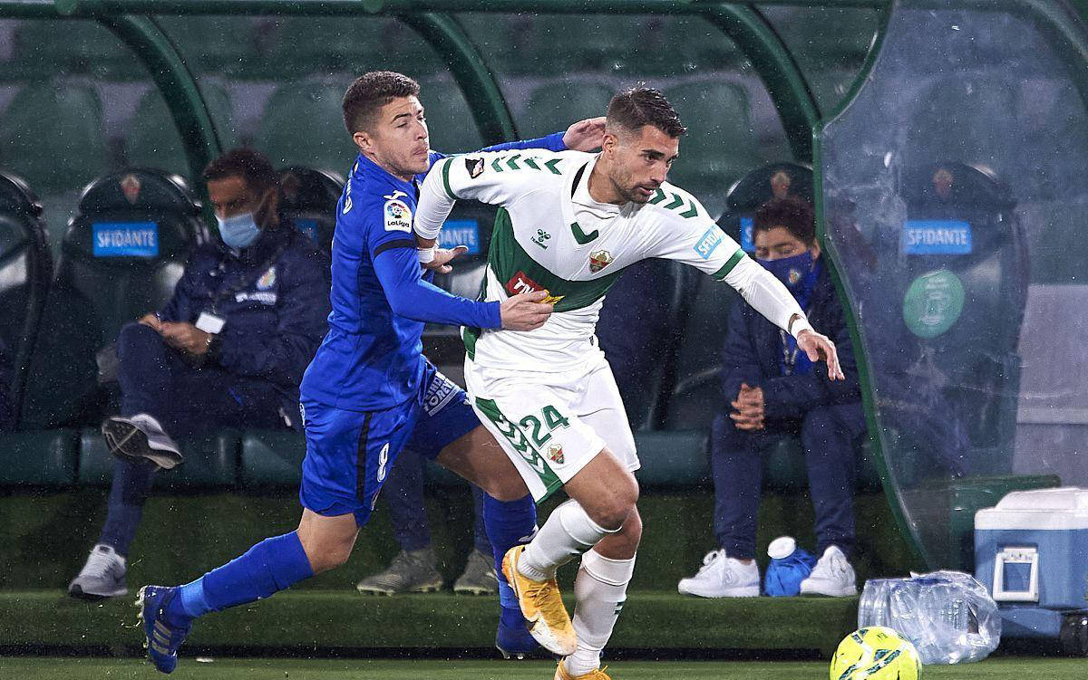 aoa体育-雷恩主场遭遇斯特拉斯堡逼平，夺冠前景受挑战的简单介绍